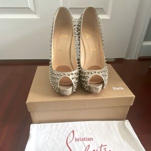 Beige Bronze Christian Louboutin